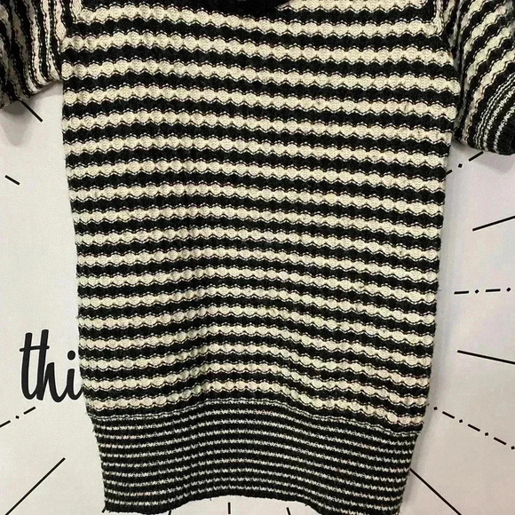 Design History Black & Cream Cowl Neck GrannyCore Button Sleeve Sweater - Picture 4 of 6